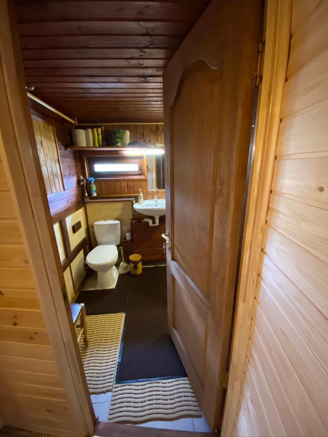 Guest House Melon Jurmala Bagian luar foto